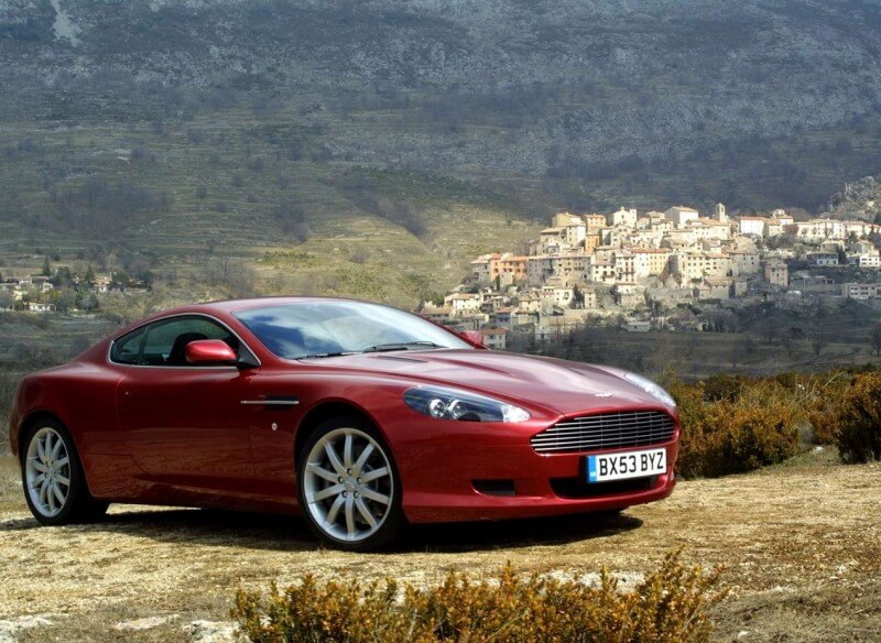 Aston Martin DB9 2004