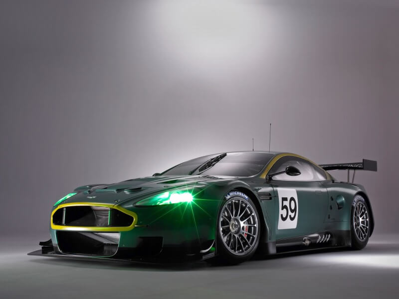 Aston Martin DBR9