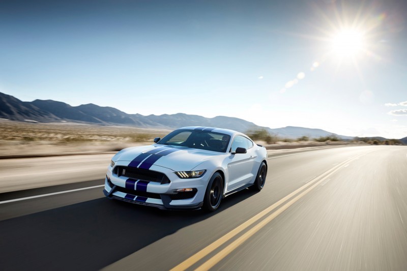 Photo by Ford Mustang Shelby GT 350 2015