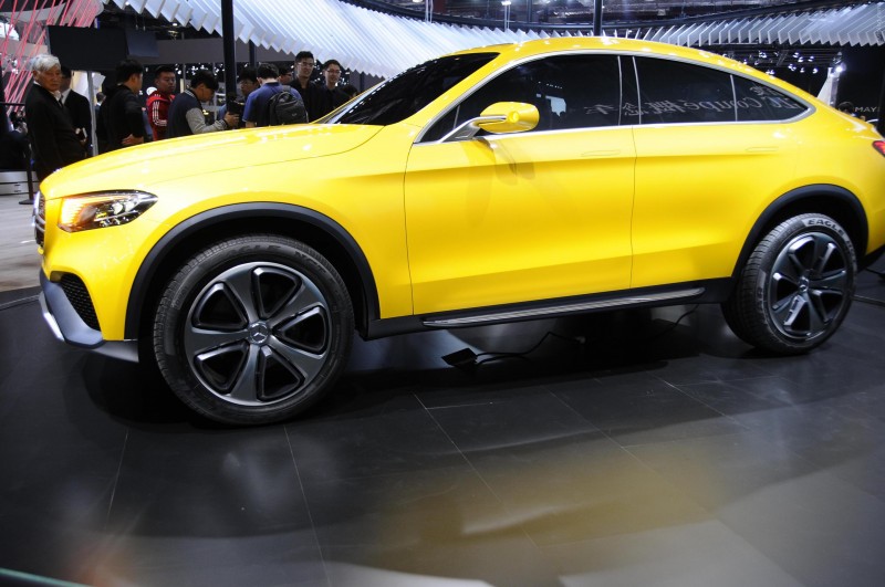 Mercedes Benz-GLC side view