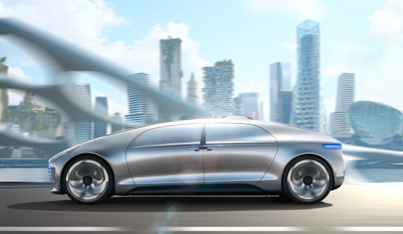 Mercedes-Benz F015 side view