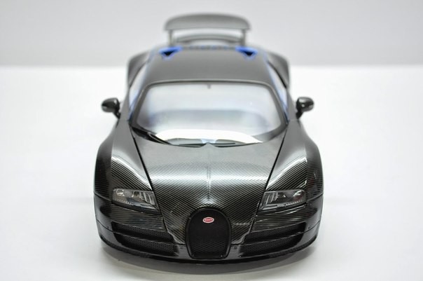 Bugatti Veyron Super Sport car