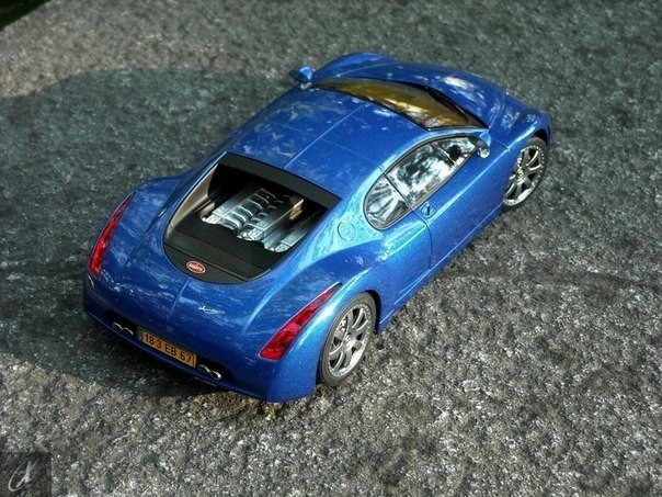 Bugatti Chiron picture 