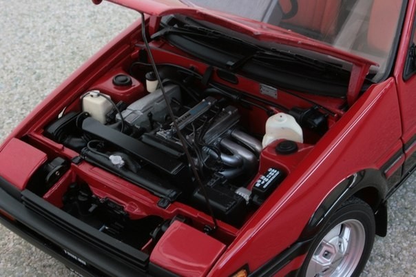 Toyota Sprinter Trueno AE86 GT Apex engine 