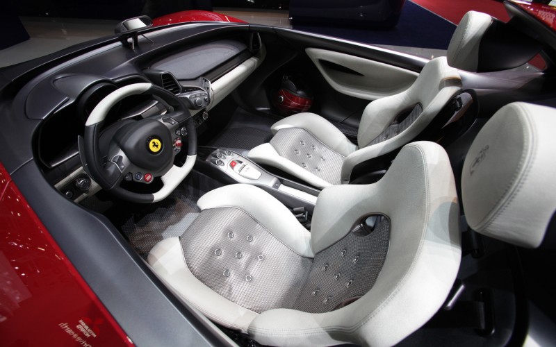 Pininfarina Sergio cabin photo