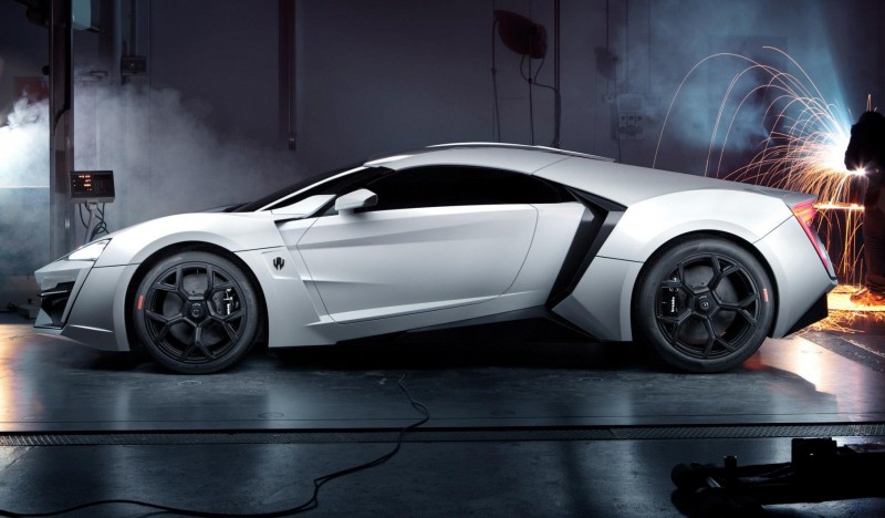 Lykan Hypersport side view