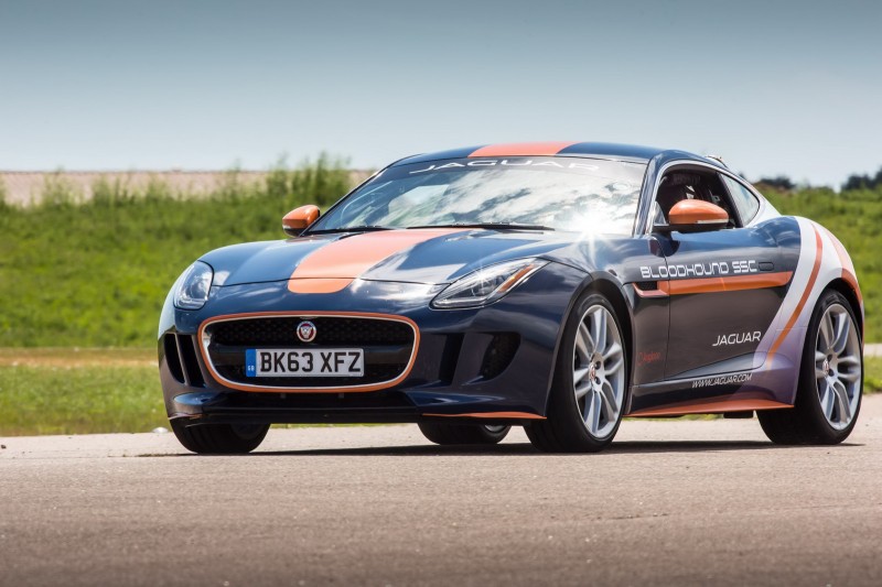 Photo of the Jaguar XJR Rapid Response Vehicle