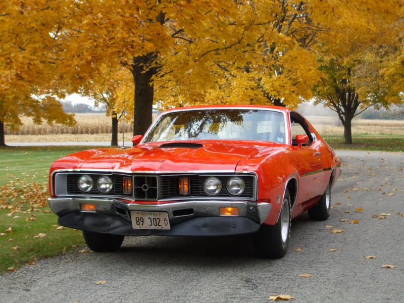 Mercury Cyclone front view