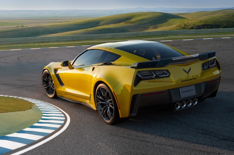 Chevrolet Corvette Z06 rear view