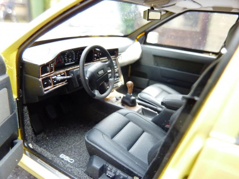 Volvo 850 T-5R interior