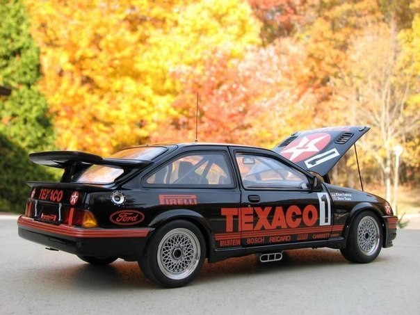 Side view Ford Sierra RS500 Cosworth Group A 