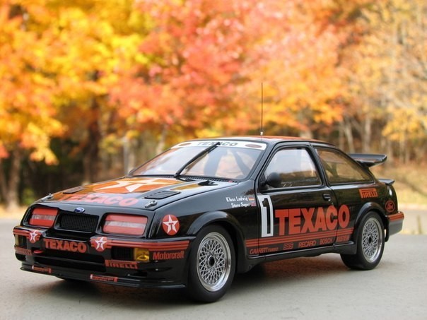 Ford Sierra RS500 Cosworth Group A photo