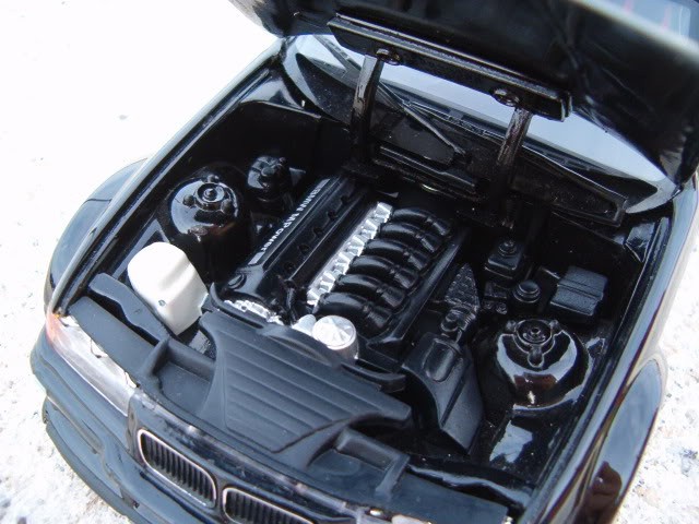 Bmw M3 GTR engine 