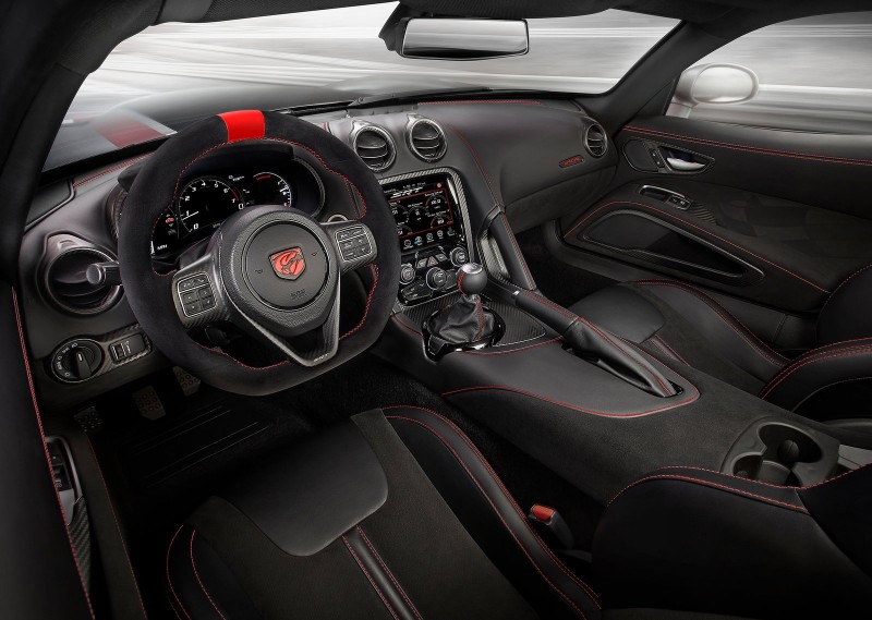 Dodge Viper ACR Salon