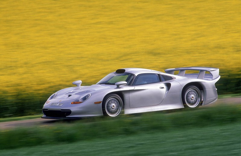 Porsche 911 GT1