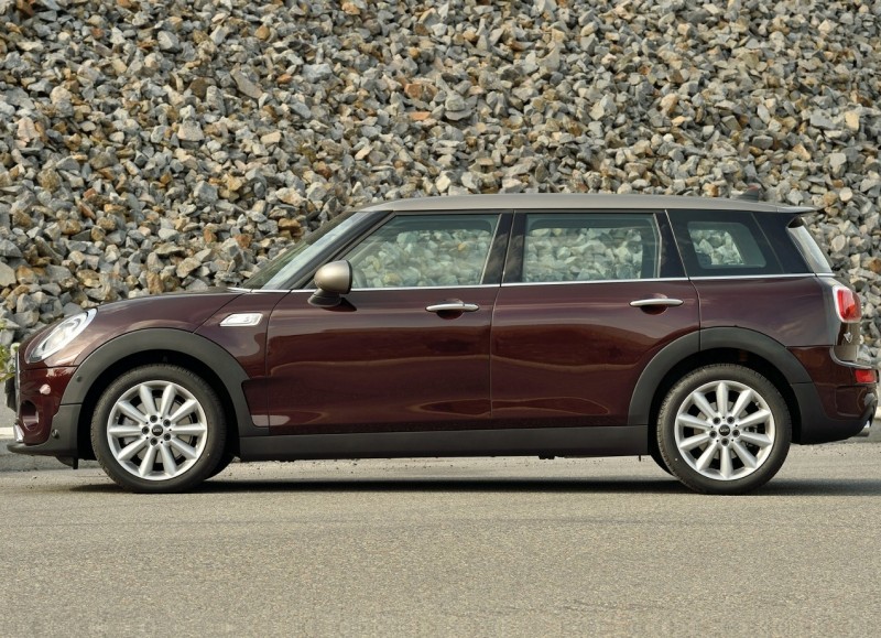 Mini Clubman Side View