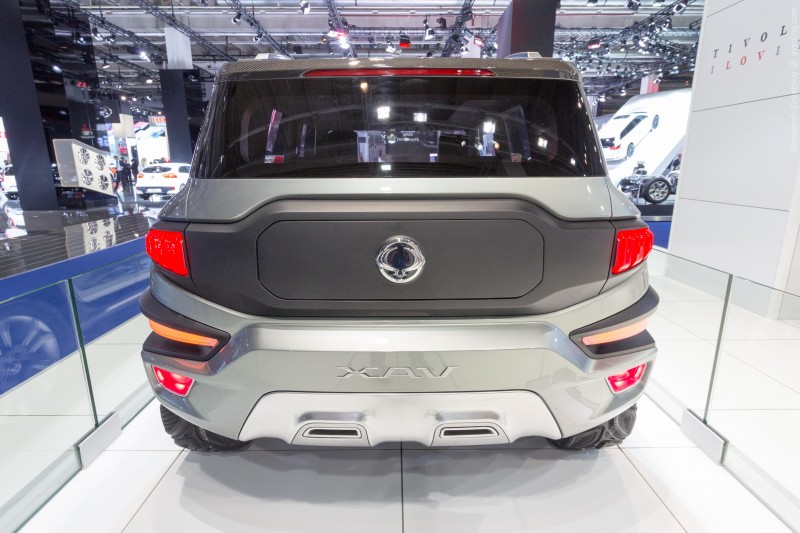 SsangYong XAV-Adventure rear view