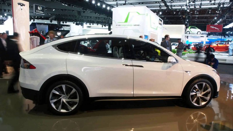 Tesla Model X side view