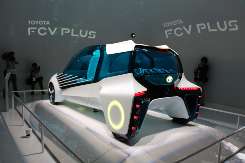 Auto Toyota FCV Plus