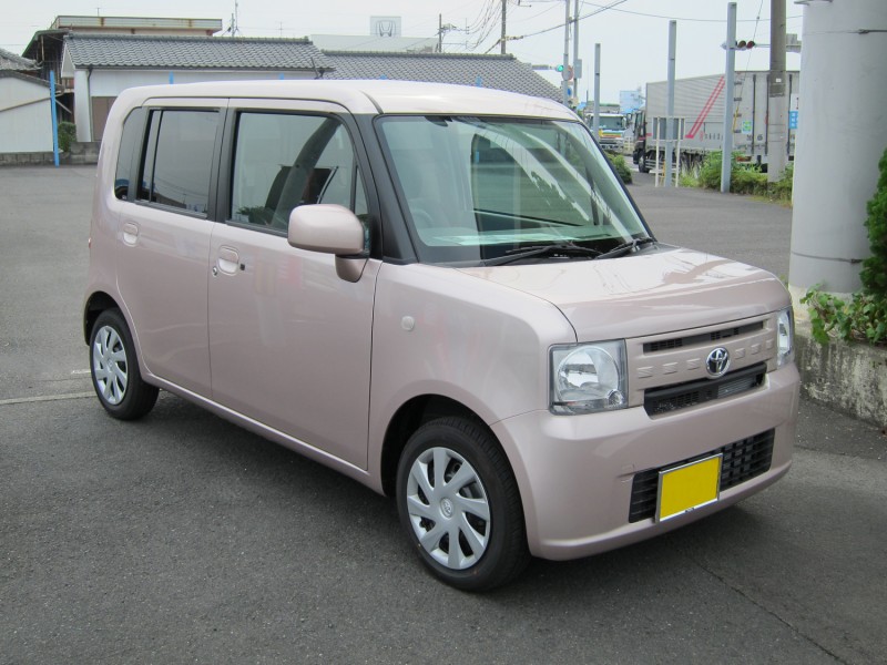 Toyota Pixis