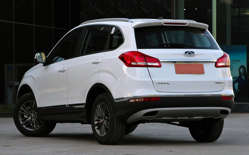 Back view of the Chery Tiggo 5