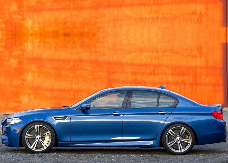 BMW M5 (F10) side view