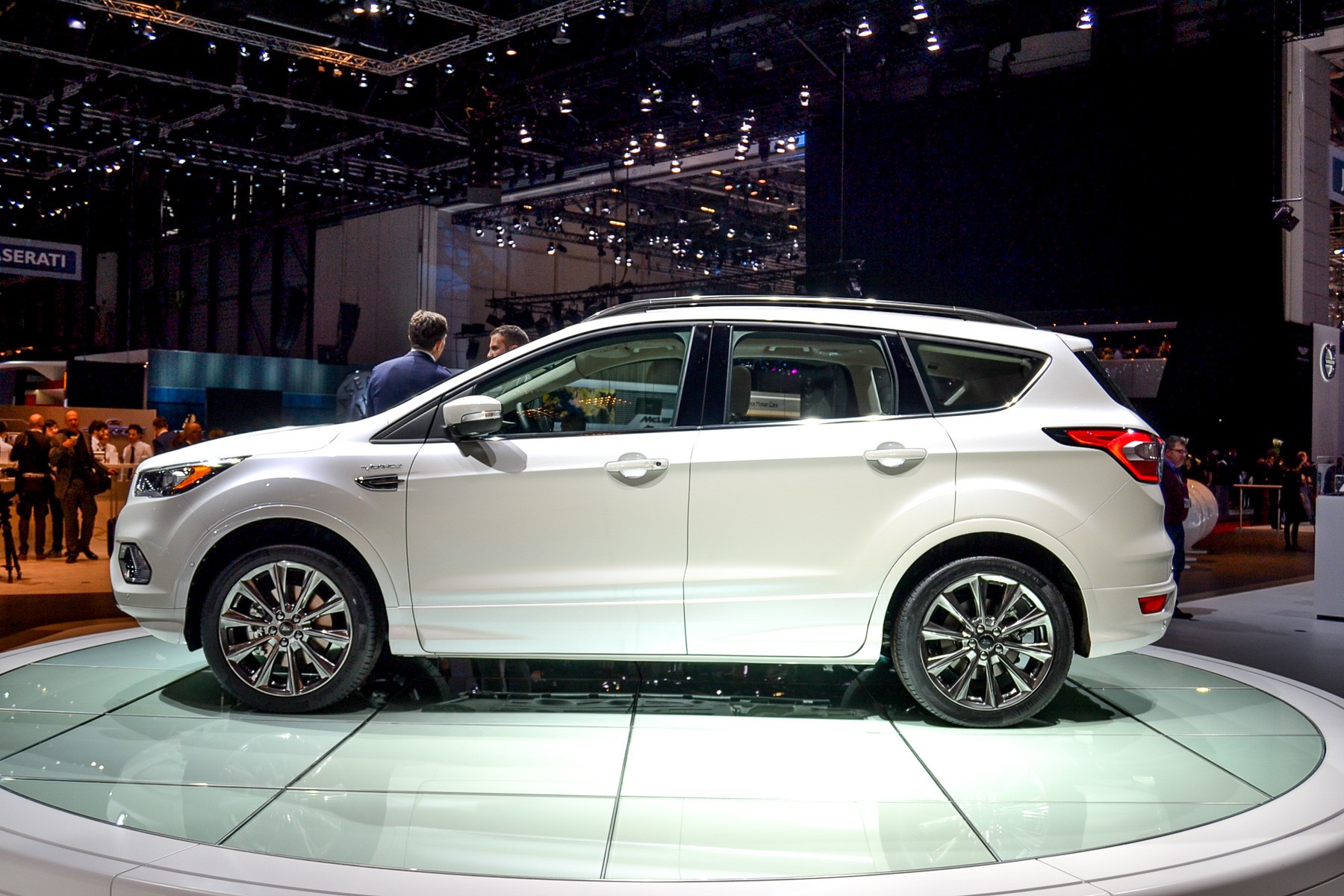 Ford Kuga Vignale side view