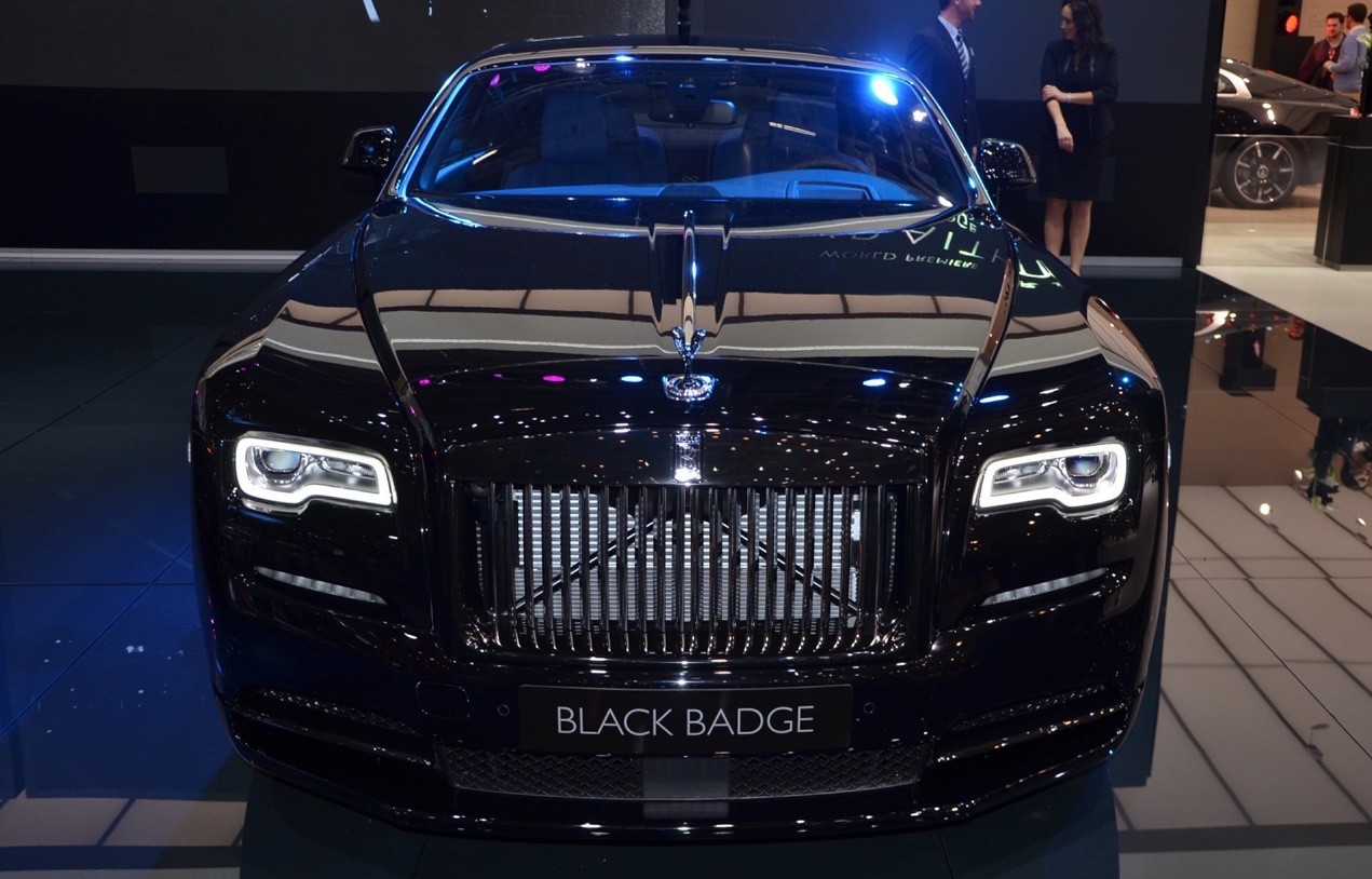 Rolls-Royce Black Badge front view