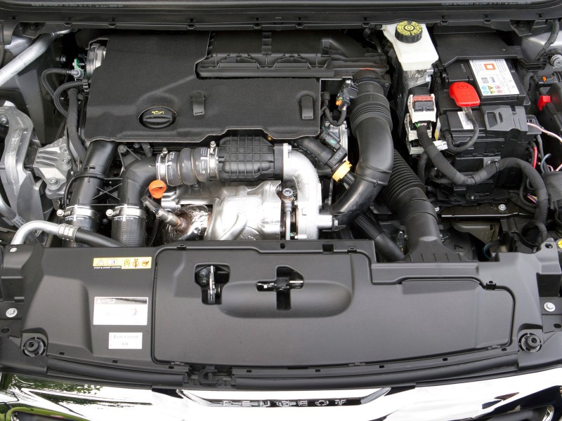 Peugeot 308 engine
