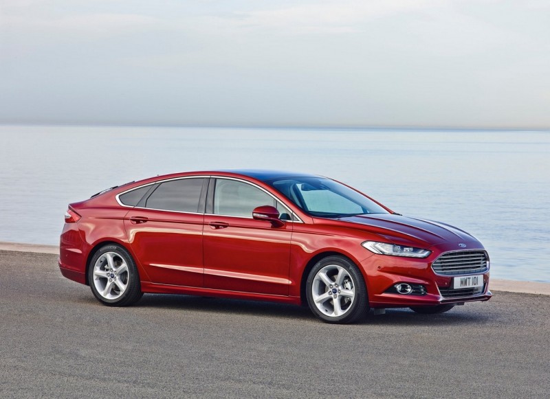 Ford Mondeo 5 photo