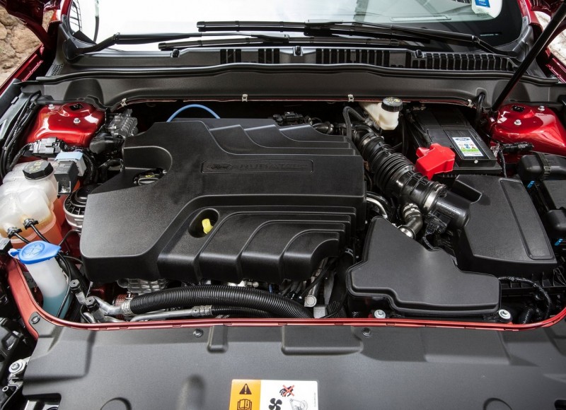 Ford Mondeo 5 engine