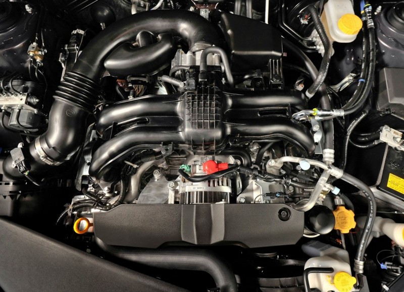Subaru Impreza engine