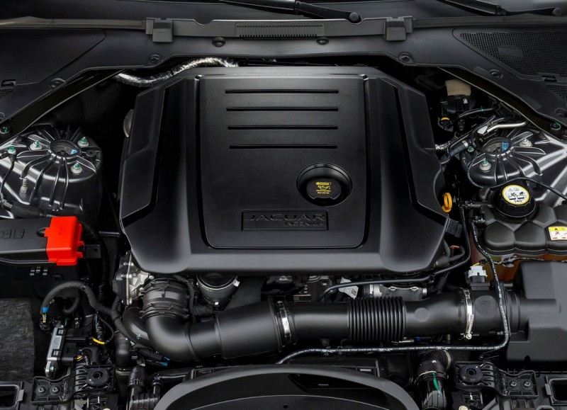 Jaguar XE engine
