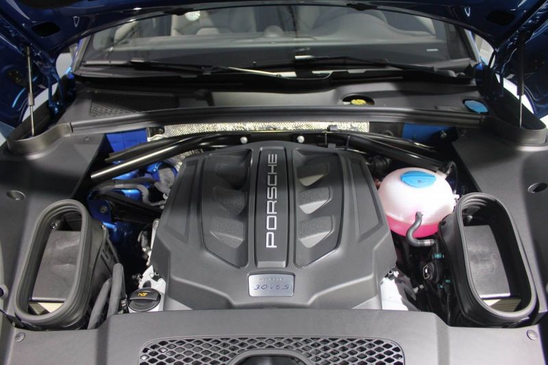 Porsche Macan Engine