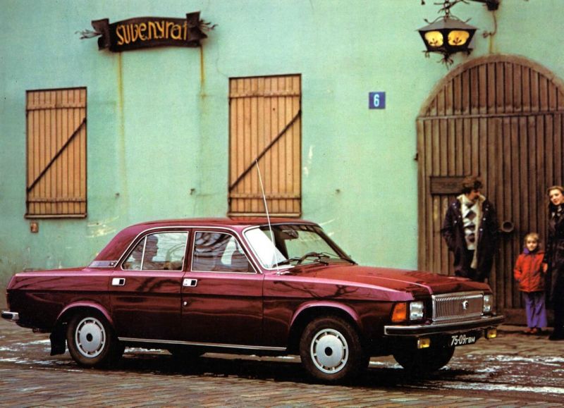 GAZ-3102 1982