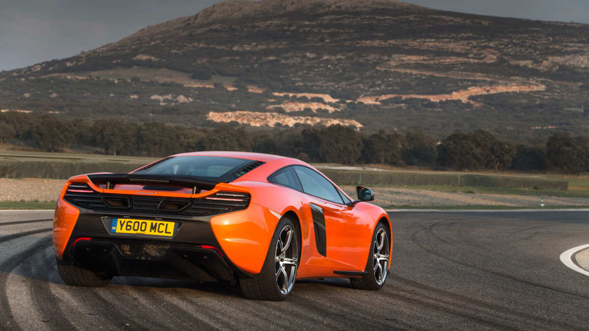 McLaren 650S rear view