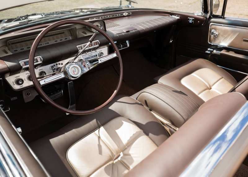 Buick Electra 225 Convertible Interior
