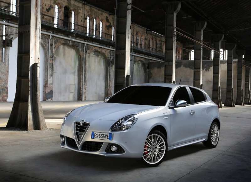 Alfa Romeo Giulietta car photo
