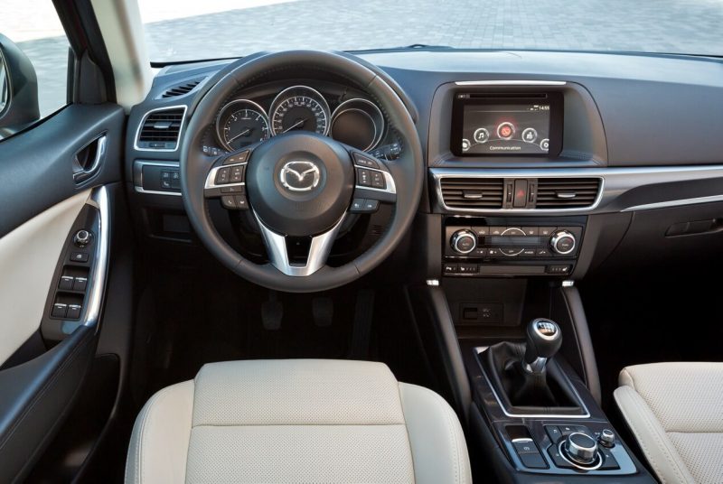 Mazda CX-5 salon