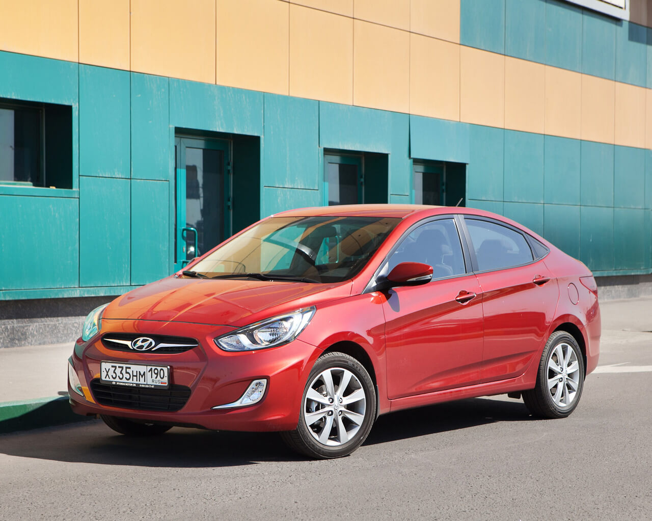 Hyundai Solaris Specifications Photos Videos Reviews