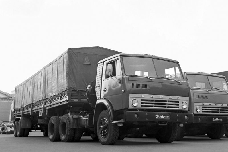 Auto KamAZ-5410 1976