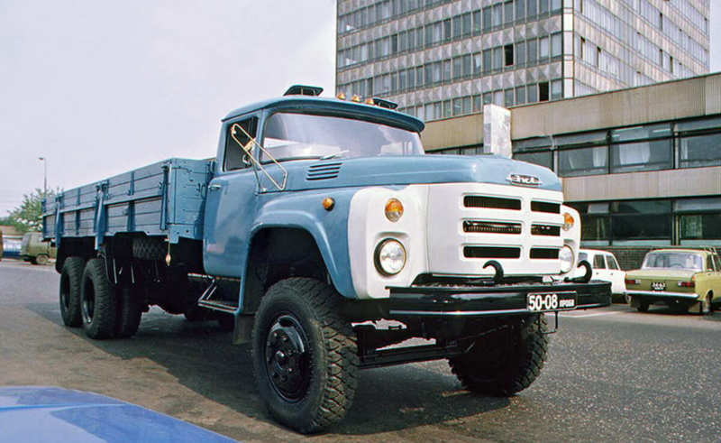 ZIL-133