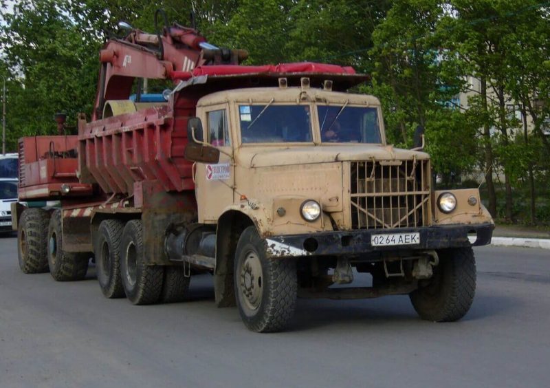 Truck KrAZ-256