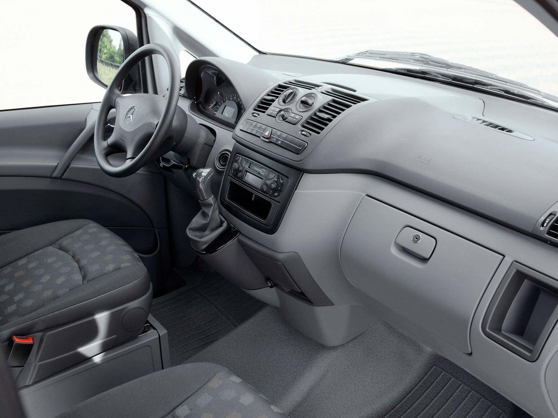 Mercedes Benz Vito Specifications Equipment Photos Videos Overview