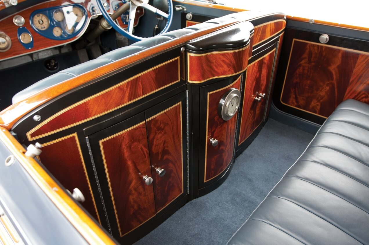 Rolls-Royce Phantom photo 6