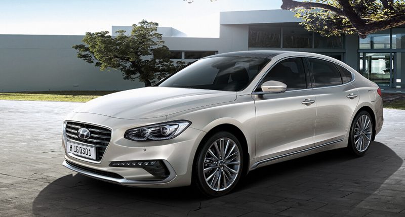 Hyundai Grandeur (IG) car photo