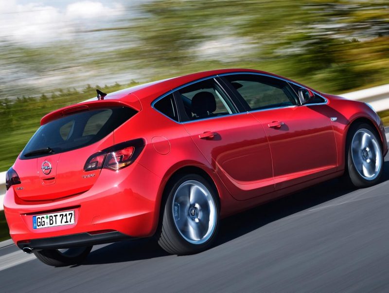 Photo of Opel Astra J 