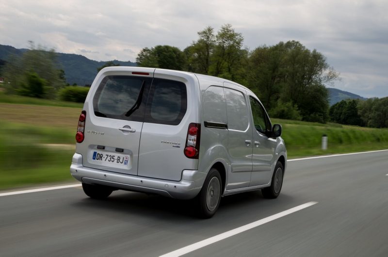 Photo of Peugeot Partner Van