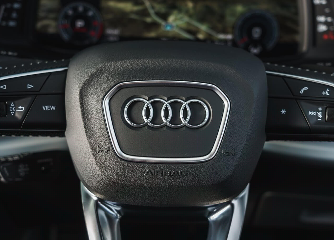Audi Q8 photo 9