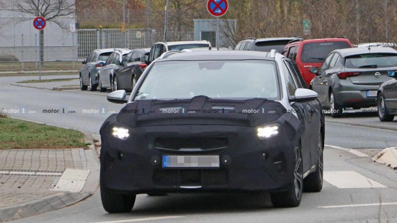 Front view of Kia Ceed